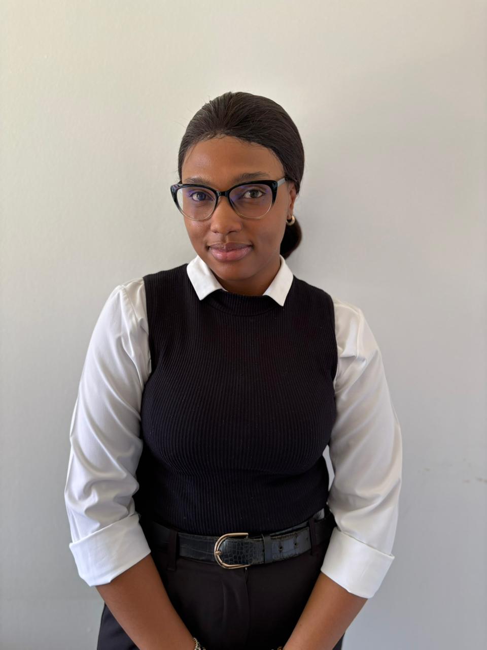 Baanetsi Moage, Financial Manager